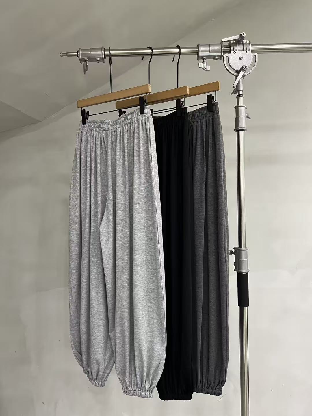 Relaxed Drape Elastic-Hem Pants