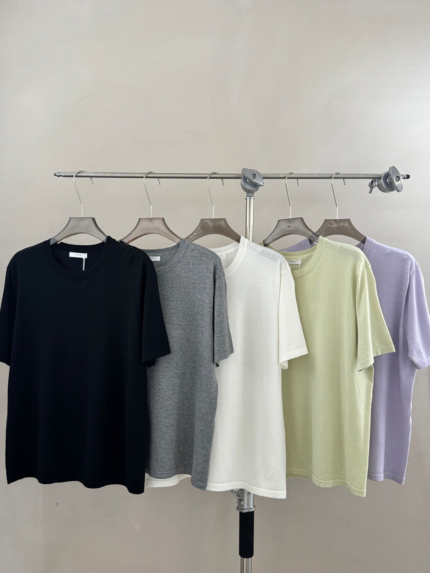 Fine Knit Crew Neck Short Sleeve Tee