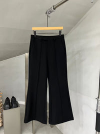 Relaxed Pleated Wide-Leg Trousers