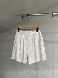 Soft-Texture Relaxed Linen-Blend Pleated Shorts