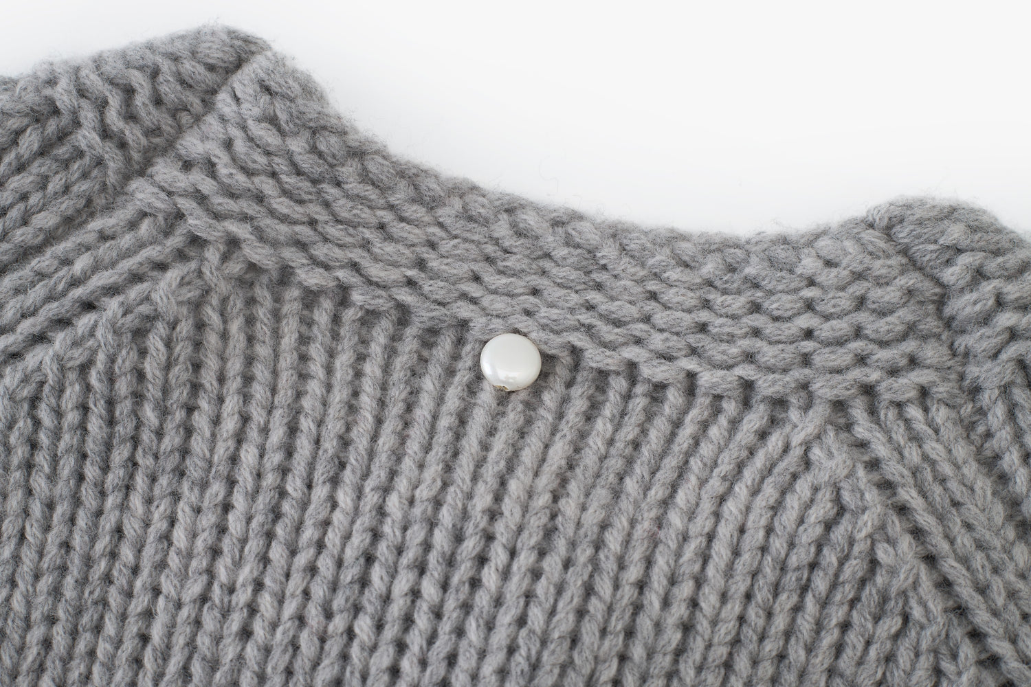 Noël Hooded Wool Scarf Cardigan