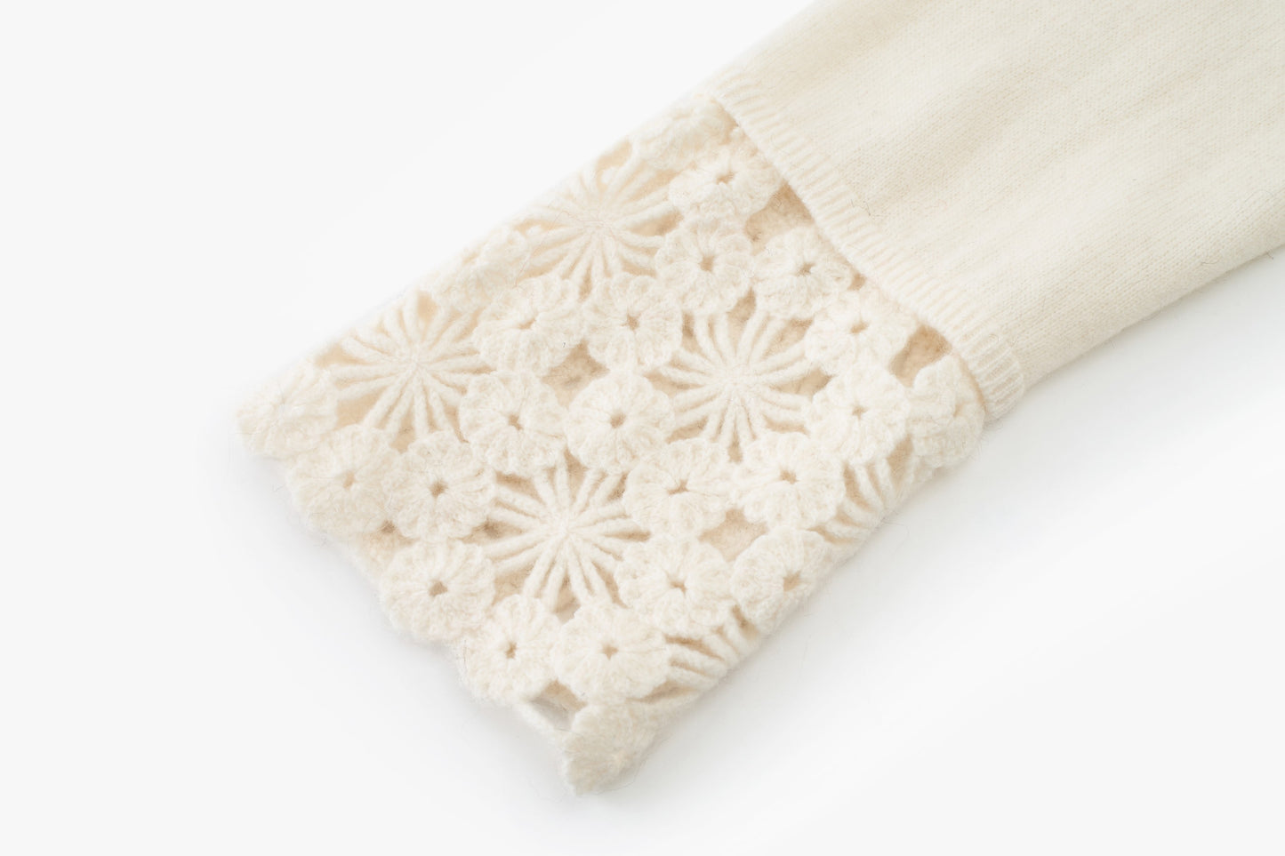 Fleur Edge Wool Crew