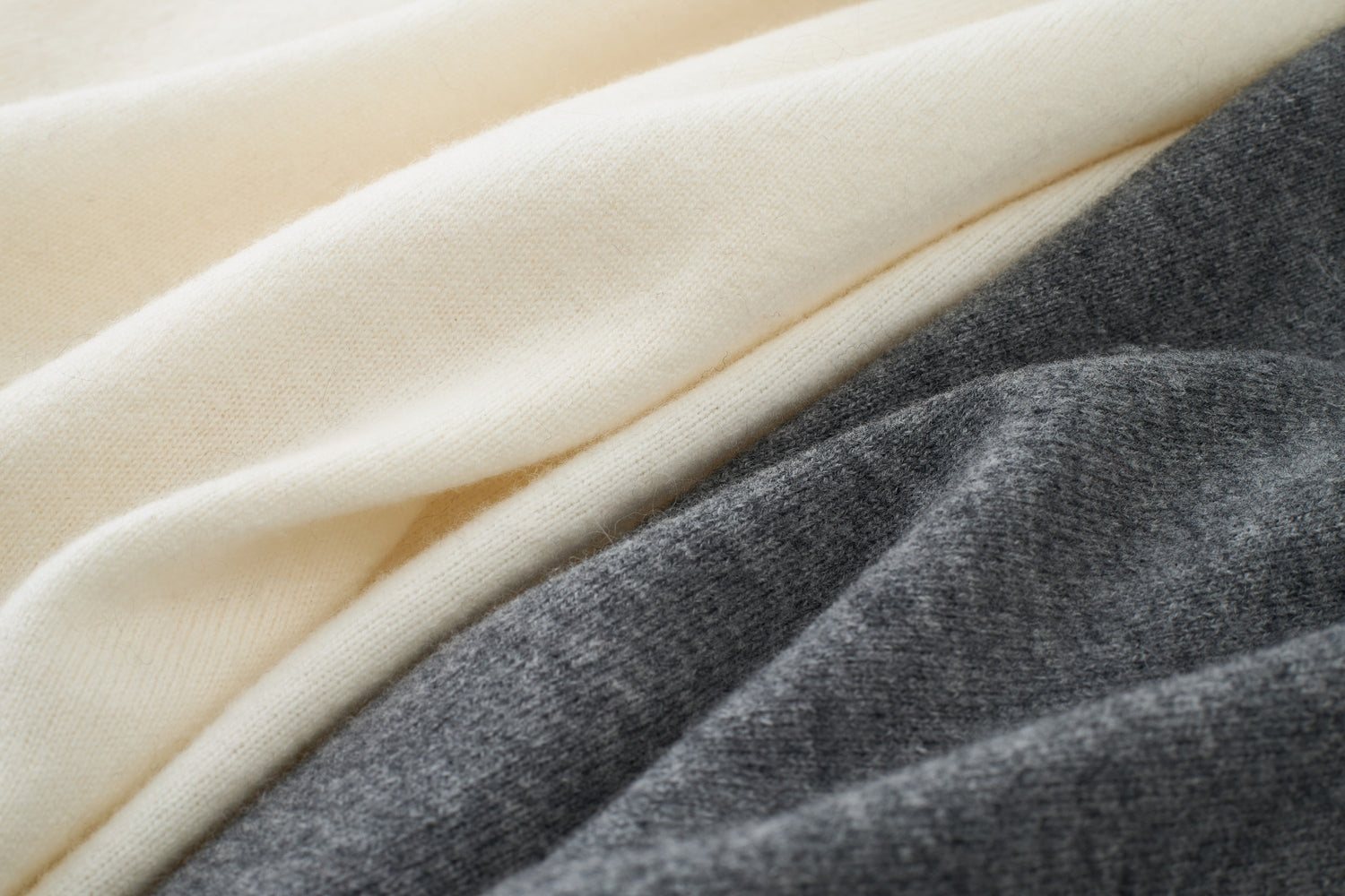 Fleur Edge Wool Crew