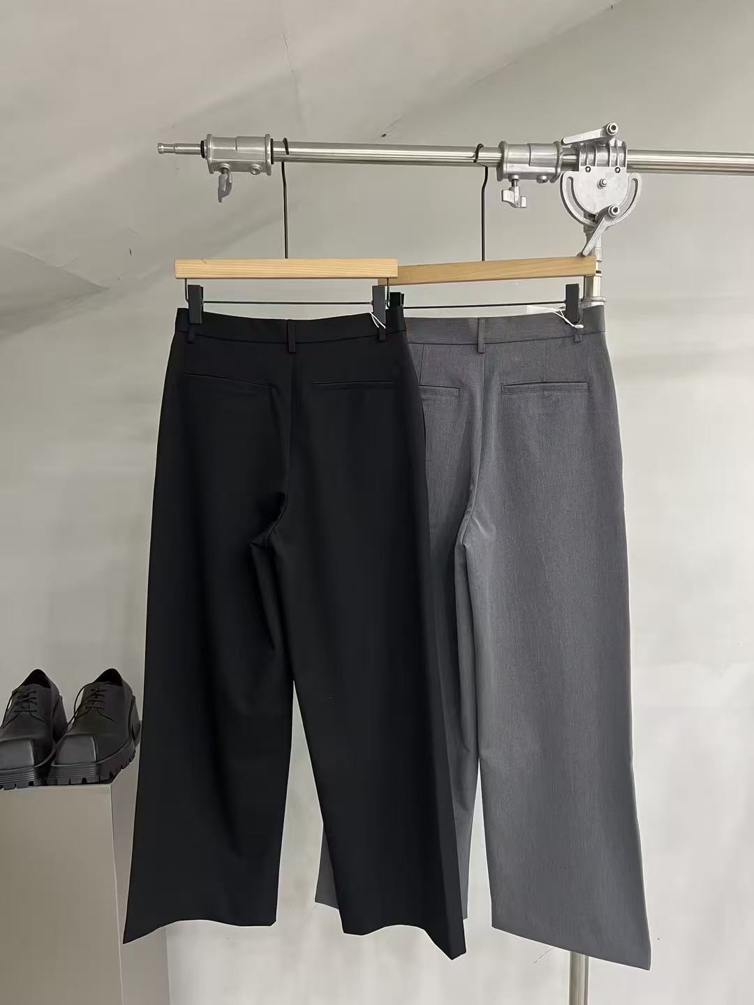 Tailored Wide-Leg Crease Trousers