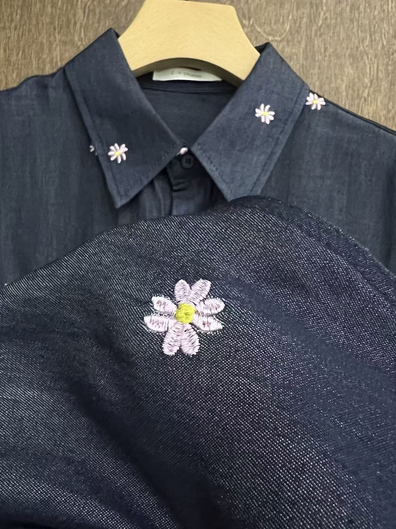 Embroidered Daisy Relaxed Shirt