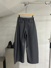 Clean Wide-Leg Tailored Trousers
