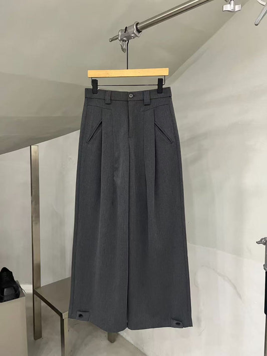 Pleated Relaxed Cropped Wide-Leg Trousers
