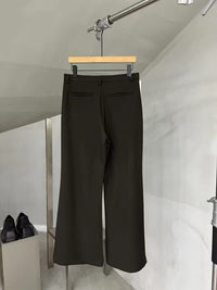Relaxed Pleated Wide-Leg Trousers