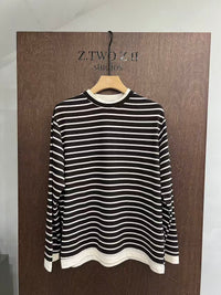Relaxed Striped Knit Long-Sleeve Top