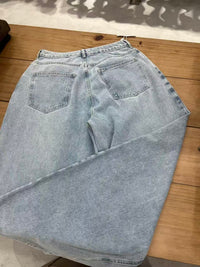 Light-Wash Relaxed Wide-Leg Jeans