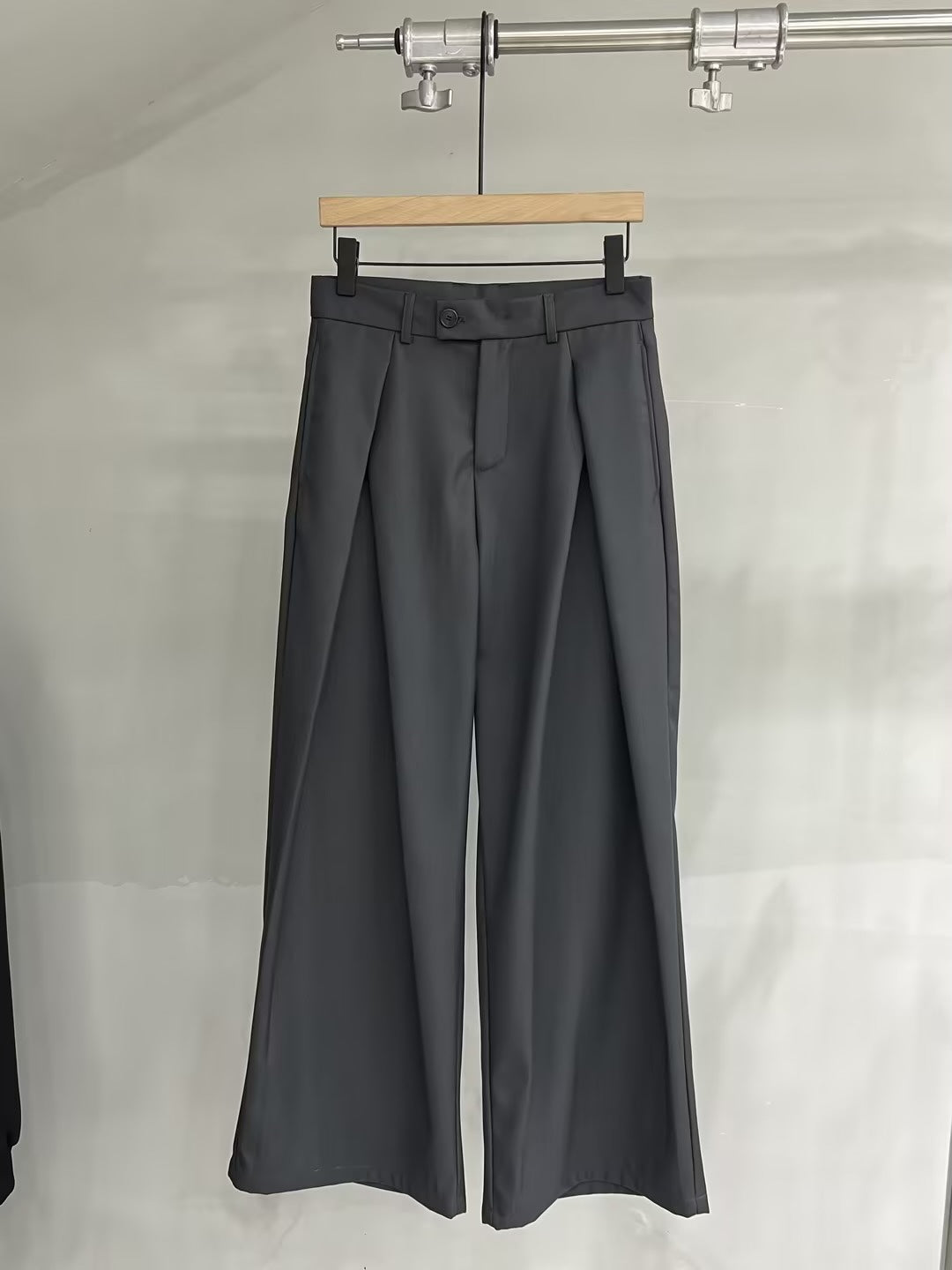 Wide-Leg Tailored Trousers
