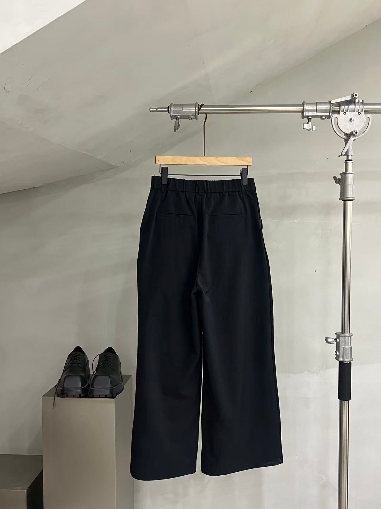 Fluid Pleated Wide-Leg Trousers