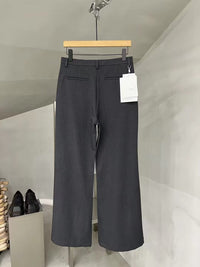 Relaxed Pleated Wide-Leg Trousers